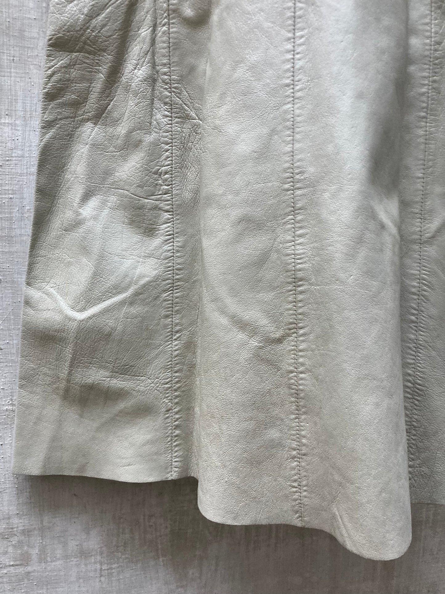 Robe en cuir 1960