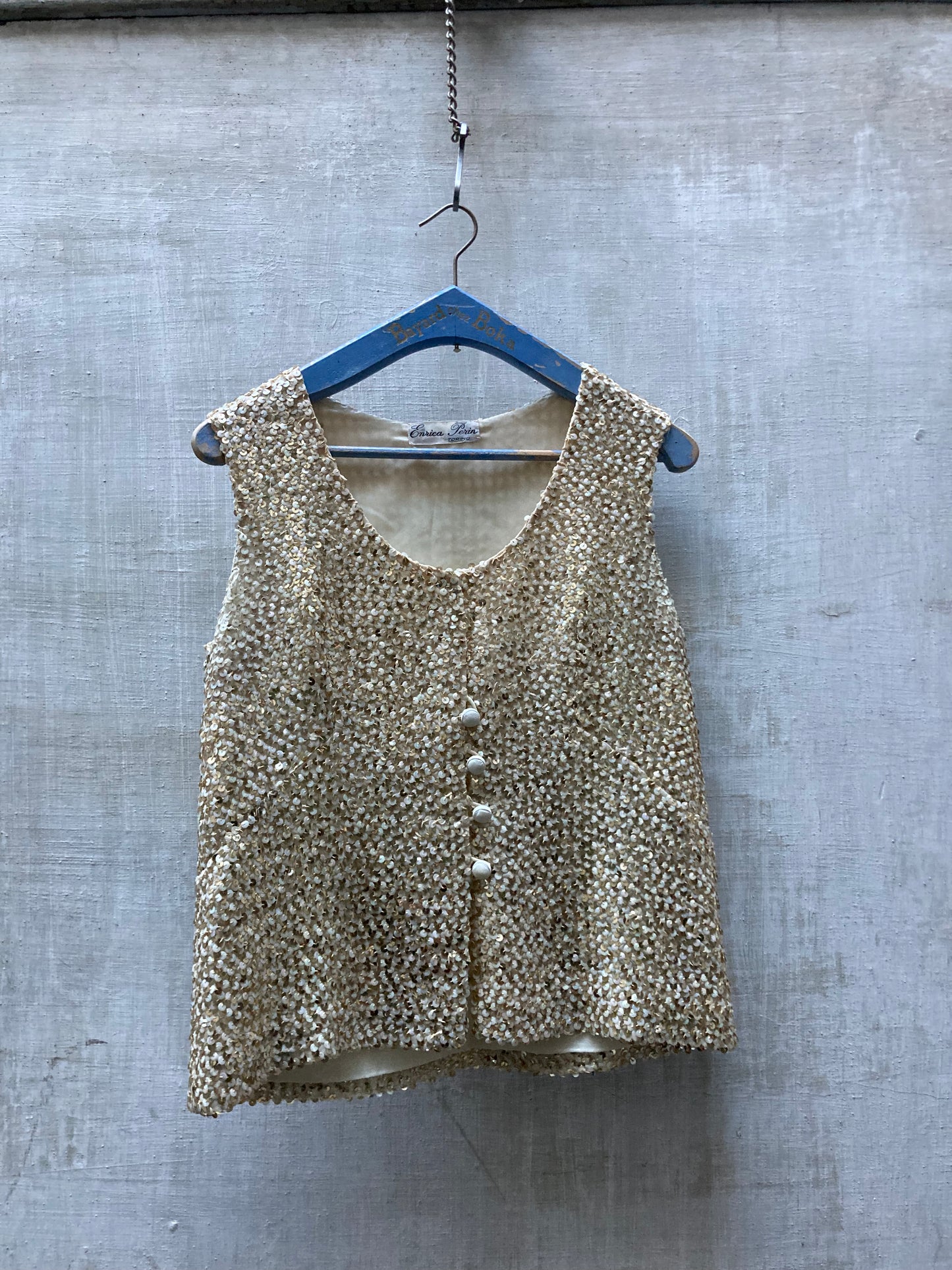 Ensemble sequins dorés 1960