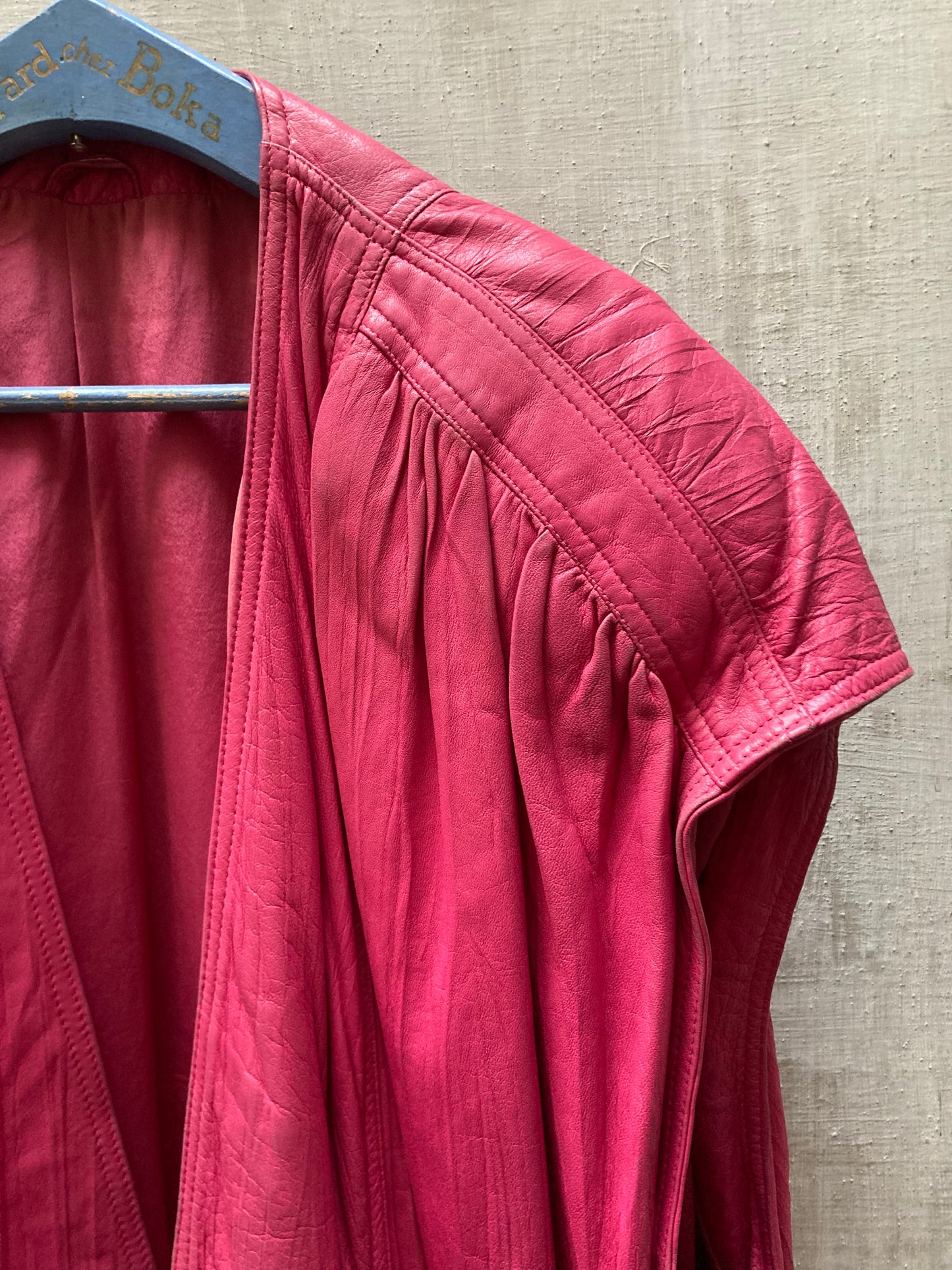 Ensemble cuir rose 1980