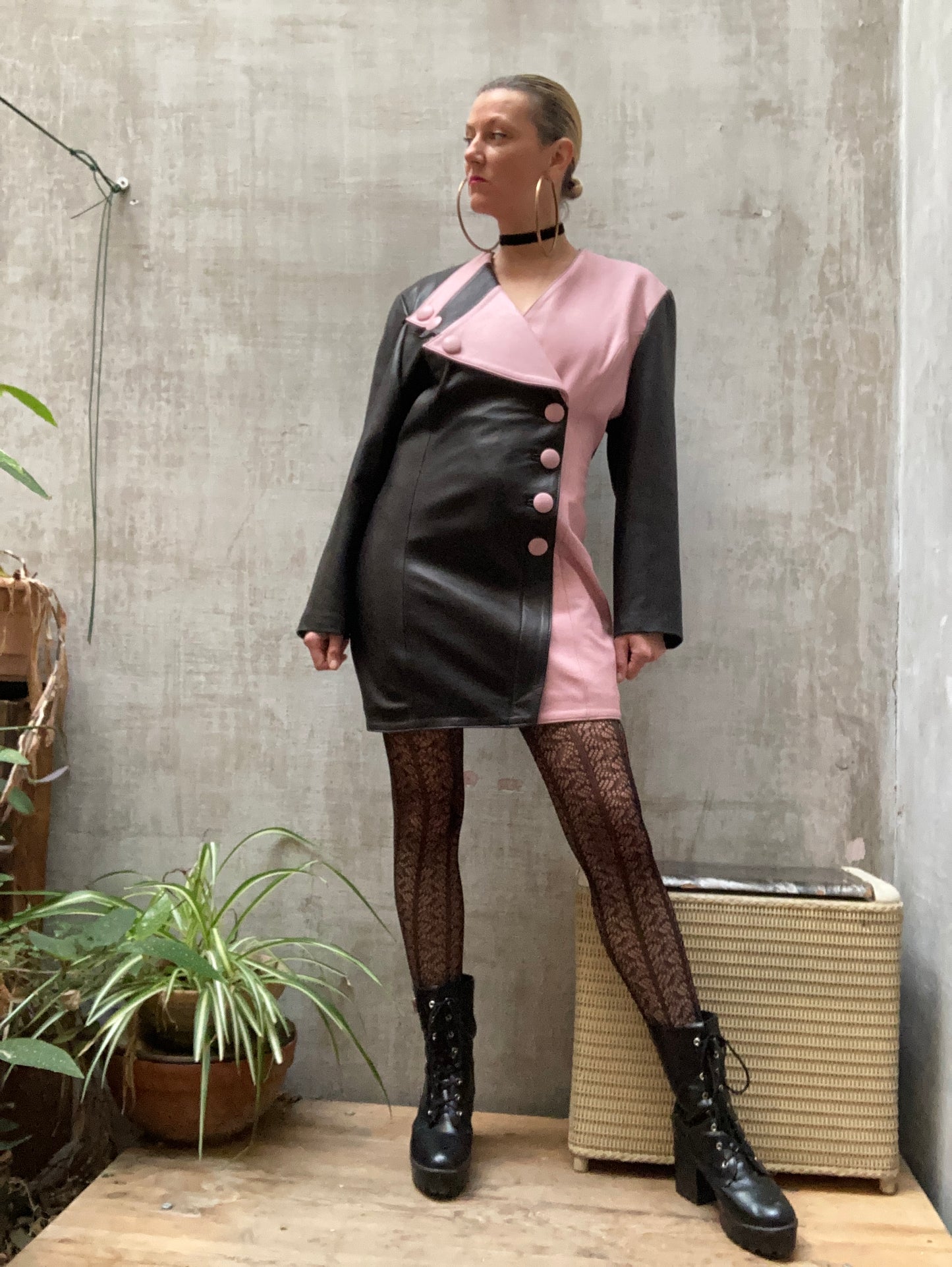 Robe en cuir bicolore - deadstock 1980