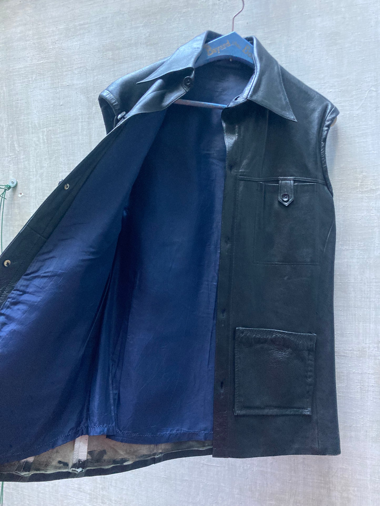 Gilet cuir sans manches 1970