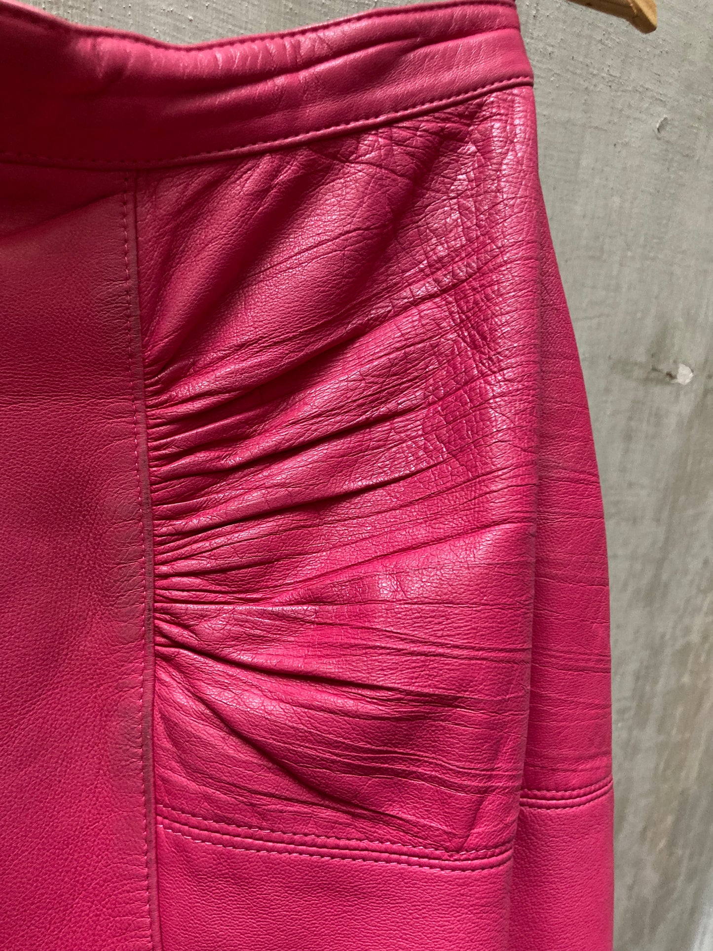 Ensemble cuir rose 1980