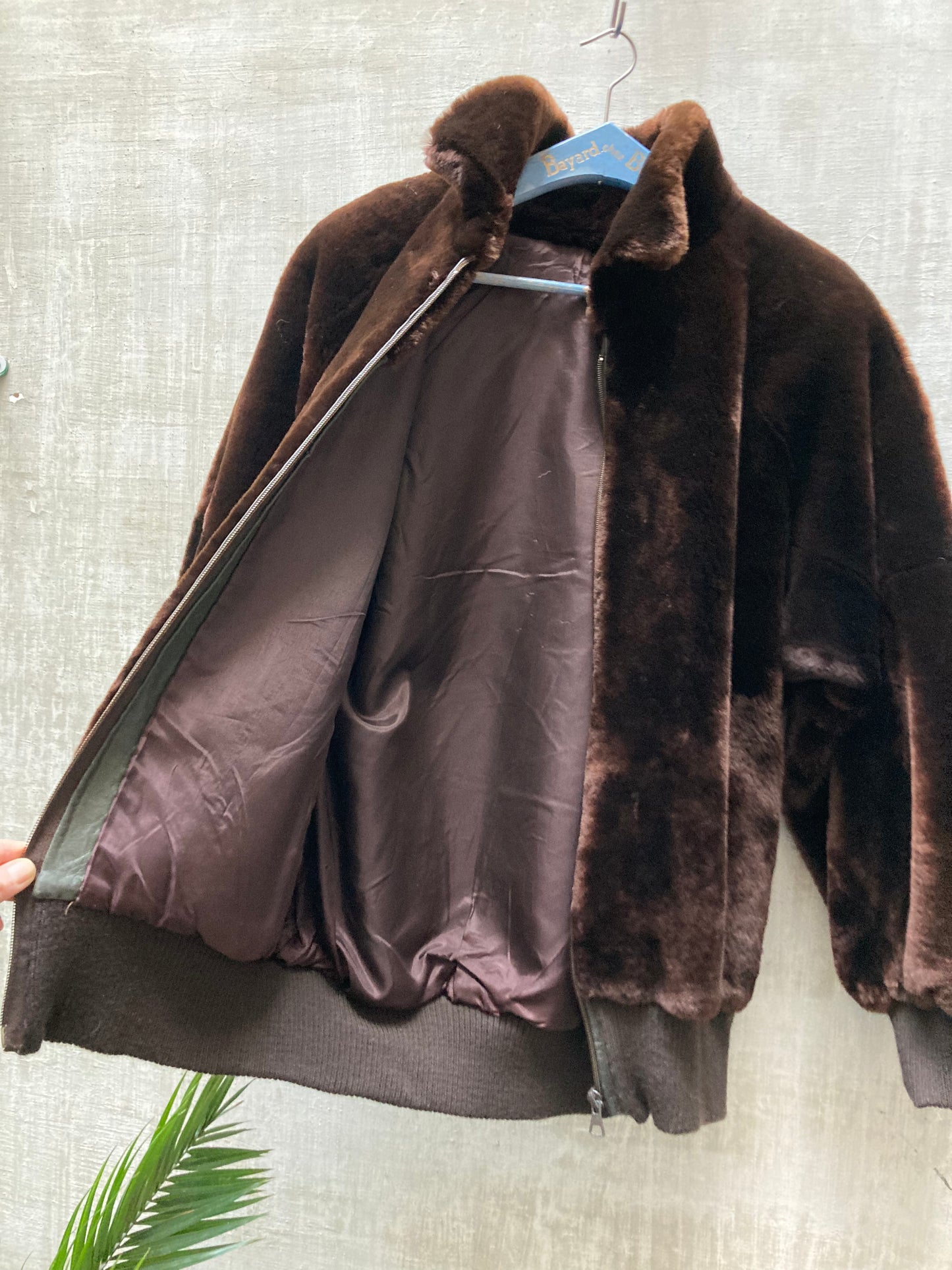 Bomber mouton doré 1970