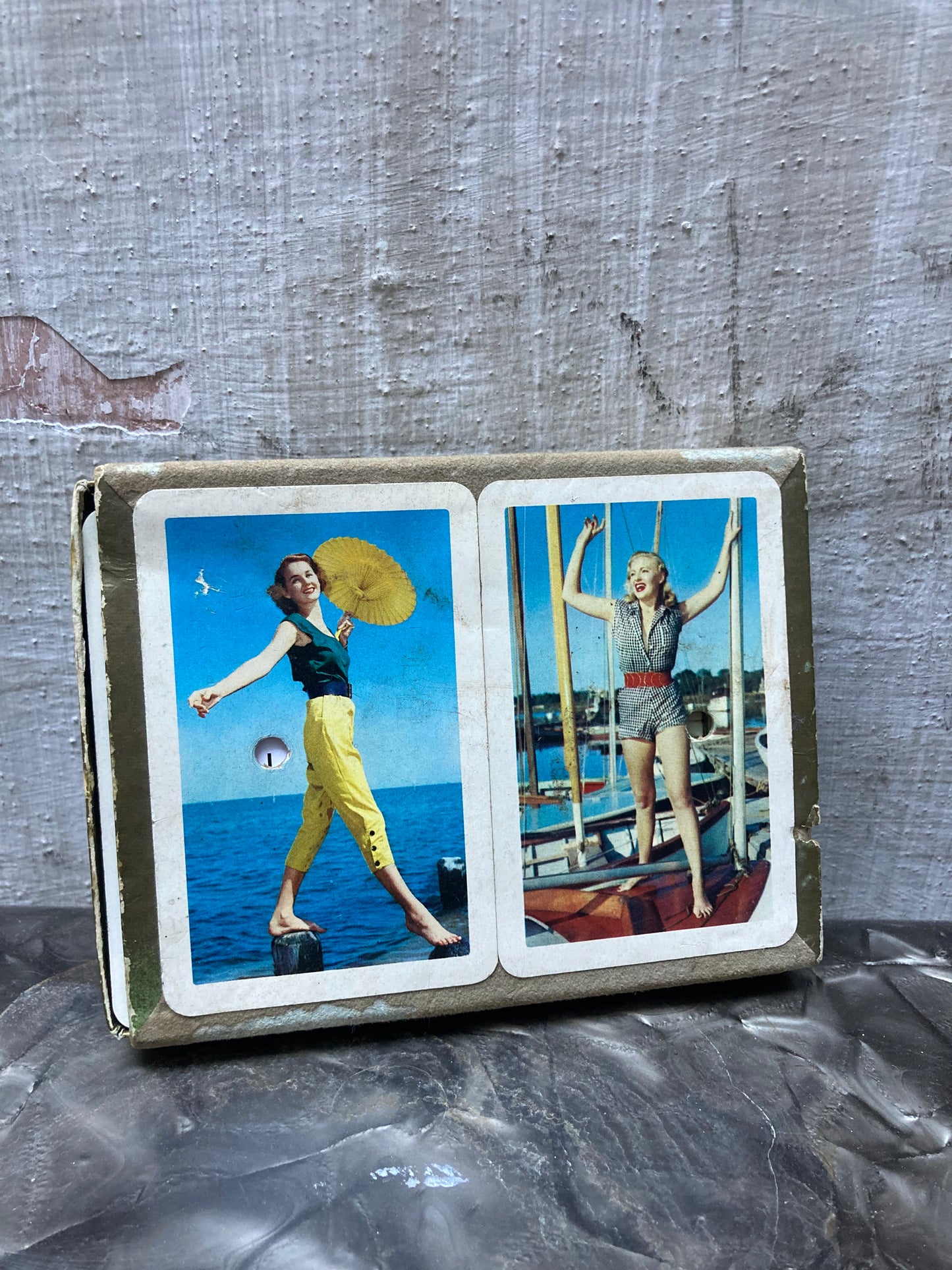 Cartes à jouer pin up 1960
