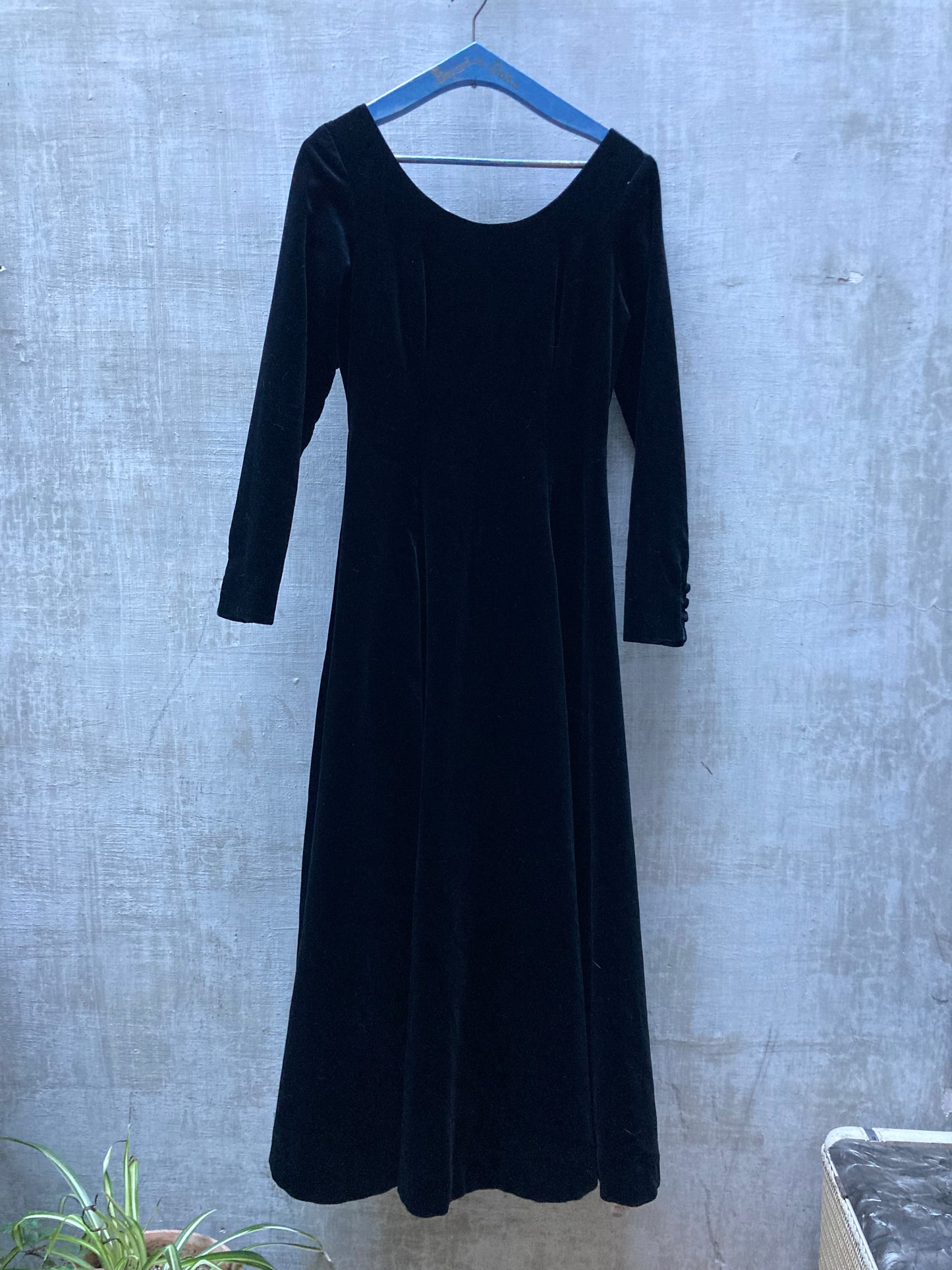 Robe velour noir - Laura Ashley - 1980